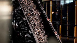 Used tires contain valuable raw materials such as carbon black and oil, which can be reused. (Image:Michelin)