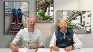Unter (neuem) Dach und Fach! Igus meldet, dass man zum 1. Oktober Krott Electronics übernehmen wird. Von links: Jan Krott, CEO von Krott Electronic, und Michael Blass von Igus, bei der Vertragsunterzeichung. Lesen Sie hier, warum Igus diesen Schritt tut ... (Bild: Igus)