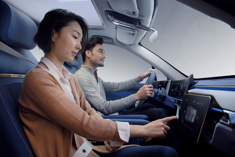 ...der zweite nach rechts verschiebbar.  (Bild: Yanfeng)