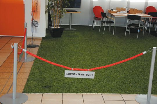 Das Autohaus Müller begrüßt seine Kunden mit witzigen Details. (Archiv: Vogel Business Media)