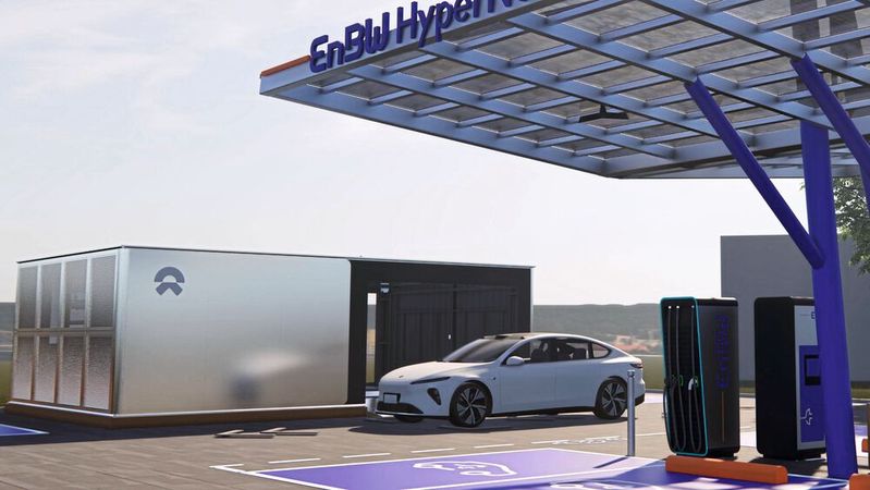 Nio-Kunden können künftig auch an einigen EnBW-Stationen ihren Akku tauschen.