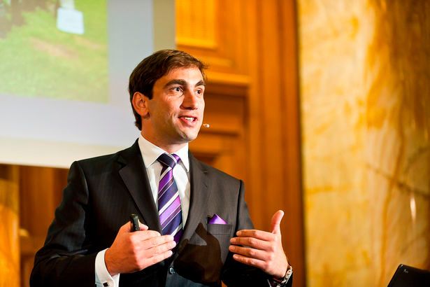 Naxch Aussage von Sven Gabor Janzsky liegt der aktuelle Trendindex bei 148 Punkten (nach 144 Punkten vor sechs Monaten) und beschreibt die positive Entwicklung der Innovationsbudgets und der Mitarbeiterzahlen im Innovationsmanagement. (Bild: 2b AHEAD ThinkTank)