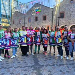 Die AHOI-Brause Truppe ist bereit für die Premier League Darts in der 3Arena. (Bild: Vogel IT-Medien GmbH)