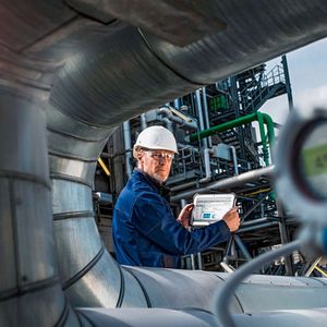 Endress+Hauser ist 2018 über alle Branchen in Regionen hinweg gewachsen. Die fortschreitende Digitalisierung in der Industrie sorgte im letzten Jahr für zusätzliche Impulse.