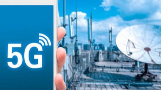 Der Bundesminister für Verkehr und digitale Infrastruktur Andreas Scheuer ist der Meinung, dass unterbrechungsfreies Surfen und Telefonieren selbstverständlich werden muss (MyCreative - stock.adobe.com)