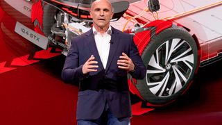 „Wir schwenken um von Hardware first auf Software first“, sagt VW-Technikvorstand Thomas Ulbrich. (Volkswagen)