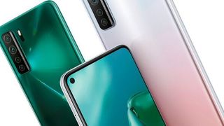 Das Huawei P40 Lite 5G gibt es in den Farben Silber, Schwarz und Grün. (Huawei)