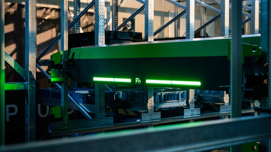 fb-industry-automation-intralogistik-shuttles-compact-shuttle-close.jpg (Fb Industry Automation GmbH)