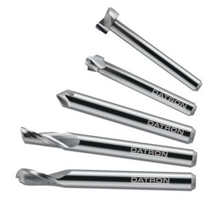 Kleine Auswahl an Fräswerkzeugen des Metav-Ausstellers Datron in Halle 16.