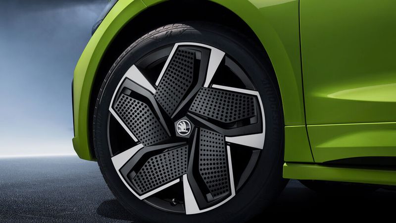 Die speziellen Felgen tragen zur Aerodynamik bei. (Skoda)