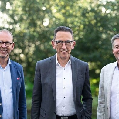 Die neue Führungsriege von eks Engel (v.l.n.r.): CFO Guido Viedenz, CEO Ralph Engel und CSPO Michael Matthesius. (Bild: EKS Engel)