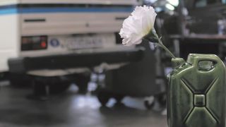 Schaden moderne Kraftstoffe historischen Fahrzeugen mehr, als sie der Umwelt nutzen? Die Frage stellt sich derzeit erneut. (Bild: Diehl/»kfz-betrieb«)