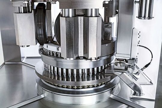 Der Pressraum der F20i mit Pmax-Rotortechnologie.(Bild:  Fette Compacting)