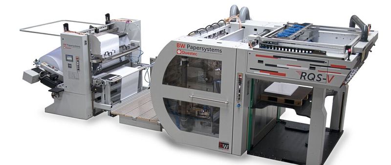 Für Anwendungen mit häufigen Formatwechseln ist der Questec Rotationsquerschneider RQS-V prädestiniert.(Bild:  BW Papersystems Hamburg GmbH)