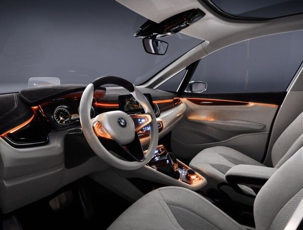 Der BMW Concept Active Tourer: ein Plug-In-Hybrid mit 140 kW Systemleistung (Bild: BMW)
