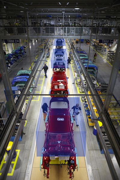 Mit dem Ubisense Smart Factory System ist erstmals eine ortungsbasierte Steuerung der industriellen Produktion möglich. (Bild: Atlas Copco)