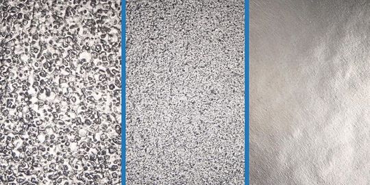 Oberfläche nach dem Erodieren (links), nach dem Strahlen (Mitte) und nach dem Polierstrahlen (rechts).(Bild:  iepco)