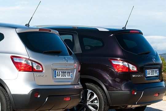 Am Heck ist der Neue an modifizierten Rückleuchten und einem anderen Dachspoiler zu erkennen. (Archiv: Vogel Business Media)