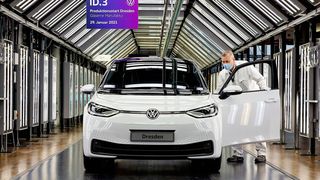Abgehängt? Von wegen. Deutsche Autohersteller stehen derzeit auf dem globalen Elektroautomarkt durchaus gut da (Bild: Volkswagen)