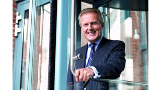 „Dieser neue, leistungsfähige Standort ermöglicht es uns, unsere Marktpositionen im wichtigen chinesischen Markt und in Asien konsequent auszubauen“, sagte Peter Kleinschmidt, Mitglied des Beiersdorf-Vorstands, bei der Eröffnungsfeier in Shanghai.  (Bild: Beiersdorf)