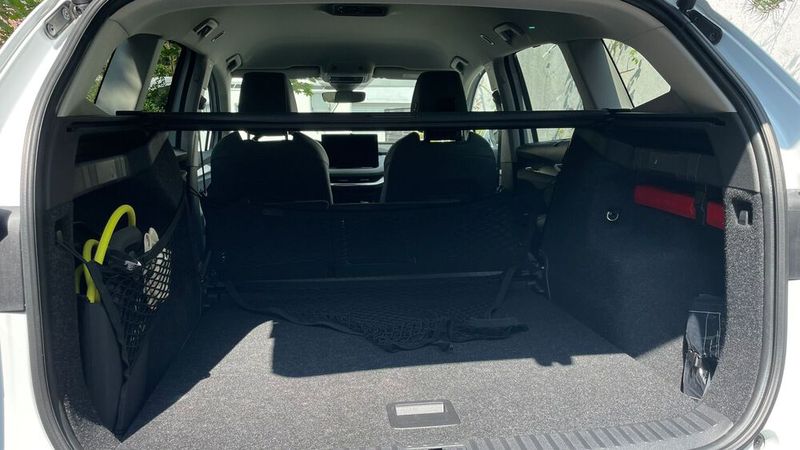 Auch im Kofferraum ist viel Platz, 1.435 Liter sind möglich. (Bild: Grimm – VCG)