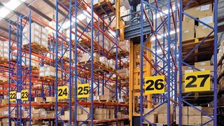 Durch Trainings im R&D Tech-Center von SSI Schäfer in Singapur werden Mitarbeiter auf ihren Einsatz an den verschiedensten Logistikstandorten vorbereitet. (Bidl: SSI Schäfer)