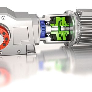 Schrumpfscheiben von Ringspann (im Bild rot) stellen in Industriegetrieben und Getriebemotoren die spielfreie Verbindung von Getriebehohlwellen mit Anlagenwellen sicher. (Ringspann)