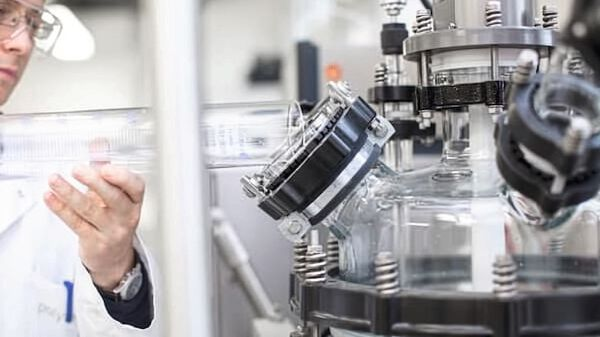 Polymeric additives as key components