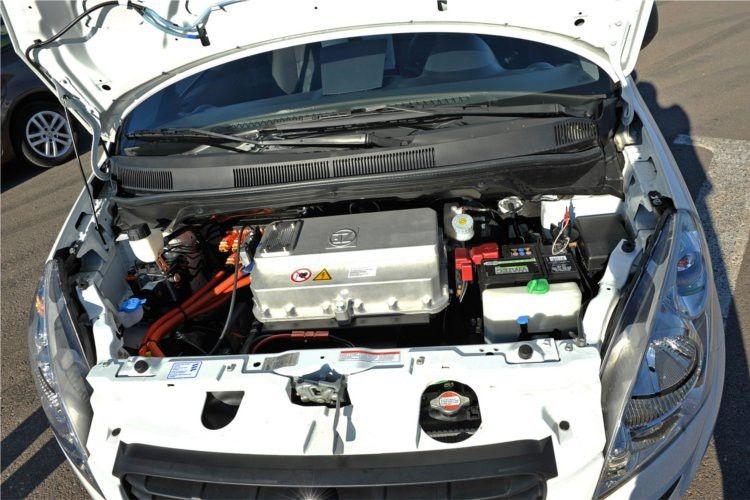 Der Antrieb im Electric Vehicle Drive 1 entfaltet schon beim Anfahren ein Drehmoment von 1.400 Newtonmeter an der Fahrzeugachse. (ZF)