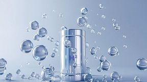 Wasserstoff ist ein Schlüssel für die Energiewende. Vor allem, wenn er aus grünen Stromquellen stammt. Damit die Ausbeute noch höher wird, hat Evonik die Duraion-Membran aus Kunststoff entwickelt, die jetzt in größerem Maßstab hergestellt wird. (Bild: Green World)
