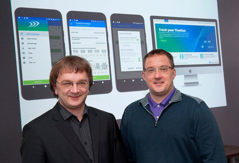 Prof. Manfred Reichert und Dr. Rüdiger Pryss forschen am Institut für Datenbanken und Informationssysteme zu „Crowdsensing“-Apps  (Elvira Eberhardt / Uni Ulm)