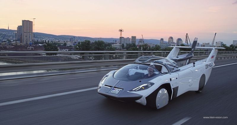 Angetrieben wird es von einem 300-PS-1,6-Liter-BMW-Motor, mit dem es im Flug etwa 1.000 Kilometer weit kommt, so die Hersteller. (Bild: Klein Vision)