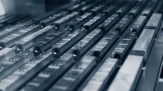 Die Vierkantrohlinge werden auf der Grob-Anlage gefertigt. (Bild: Grob Werke)