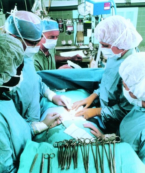 Abb.2: Medizintechnik:  Leise, betriebssichere, zuverlässige und intelligente Antriebslösungen. (Archiv: Vogel Business Media)