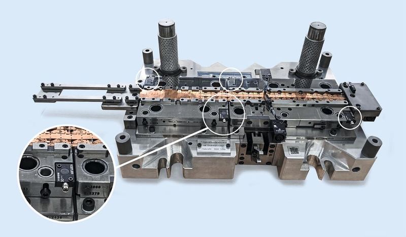 Die analogen Induktivsensoren sind direkt integriert, um in Verbindung mit dem Überwachungssystem KCA 400T eine hochgenaue Doppelblechkontrolle zu realisieren. (Bild: Kistler Gruppe)