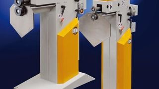 RAS präsentiert mit dem Easy-Former die zweite Generation von intelligenten Sickenmaschinen, die lernt, wie man sickt und bördelt. (Bild: RAS)