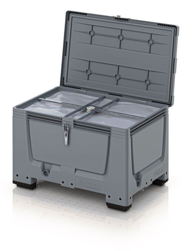 Der Neue auf dem Messestand von Auer: „Bag-in-Box-IBC“ mit 250, 500 oder 600 Litern Volumen. Befüllt/entleert wird er von oben über eine integrierte Befüll-/Entleerhilfe.