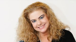 „Je individueller gefertigt wird, desto mehr ist die Flexibilität mobiler Roboter von Vorteil”, sagt Prof. Dr. rer. nat. Sabina Jeschke, Direktorin des Institutsclusters IMA/ZLW & IfU der RWTH Aachen. (Bild: Winandy – Aachen)