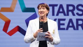 Hildegard Müller, die Präsidentin des Herstellerverbands VDA, sieht die Nutzfahrzeugbranche auf dem Weg zur Klimaneutralität. Hemmend wirke derzeit die dürftige Ladeinfrastruktur für alternativ angetriebene Lkw. (Bild: Messe Hannover)