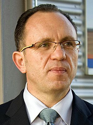 Roland Schweyer (48) ist neuer Leiter der Bereiche IT-Solutions Printing, IT-Solutions Note-PC und IT Display bei Samsung. Er berichtet direkt an Sunny Lee, Präsident der Samsung Electronics GmbH. (Archiv: Vogel Business Media)