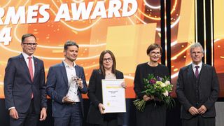 Das Unternehmen Schunk erhielt im Rahmen der feierlichen Eröffnung der Hannover Messe am 21. April 2024 den Hermes Award für ein KI-basiertes Projekt. (Bild: Deutsche Messe)