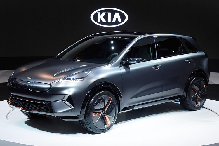 Anfang 2019 soll die Elektro-Version des SUV Kia Niro kommen. Die Koreaner hatten einen Prototypen Anfang des Jahres auf der Elektronikmesse CES gezeigt. (Kia)