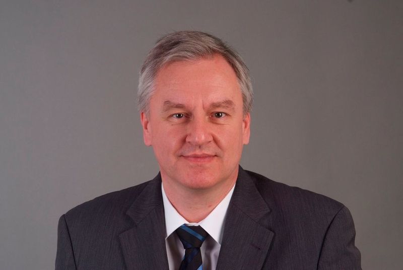 Dr. Michael Klos, General Manager bei Yaskawa. (Bild: Yaskawa)
