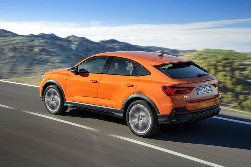 Dafür ist das Sportfahrwerk ohne Aufpreis bestellbar. (Audi)