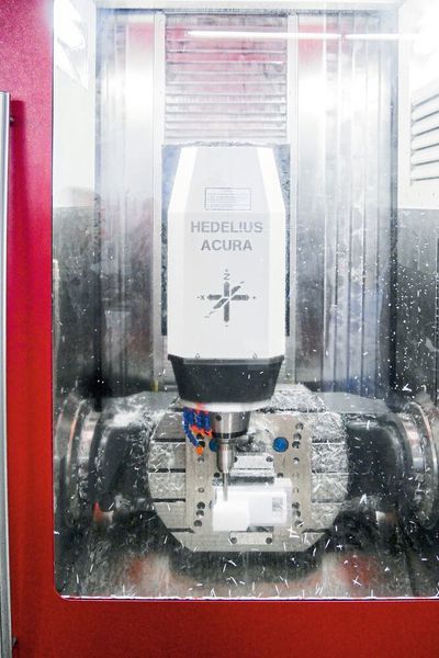Auf der Acura 65 fertigt Zander MES unter anderem Fülltrichter aus Kunststoff für die Frischkäseabfüllung.  (Hedelius)