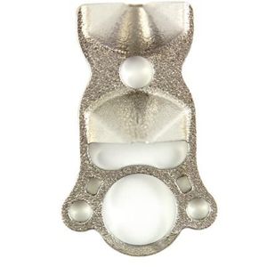 Ein gutes Beispiel für die Veränderungen durch 3D-Druck ist diese Halterung von Philips. Links ist das Ausgangsmodell, additiv gefertigt wird inzwischen die Variante rechts im Bild.