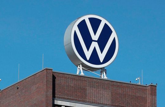 Außer Spesen, ...! Die Rundreise von VW-Chef Oliver Blume findet mit dem Besuch im bedrohten Werk Hannover heute ihr Ende. Die Gewerkschaft IG Metall ist aber alles andere als zufrieden mit dem, was in den letzten Tagen geschehen respektive nicht geschehen ist ...(Bild:  Volkswagen)