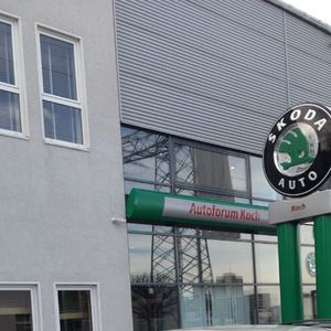 Neben Skoda präsentiert die Koch-Gruppe auf diesem Grundstück die Marken Citroën und Volvo.