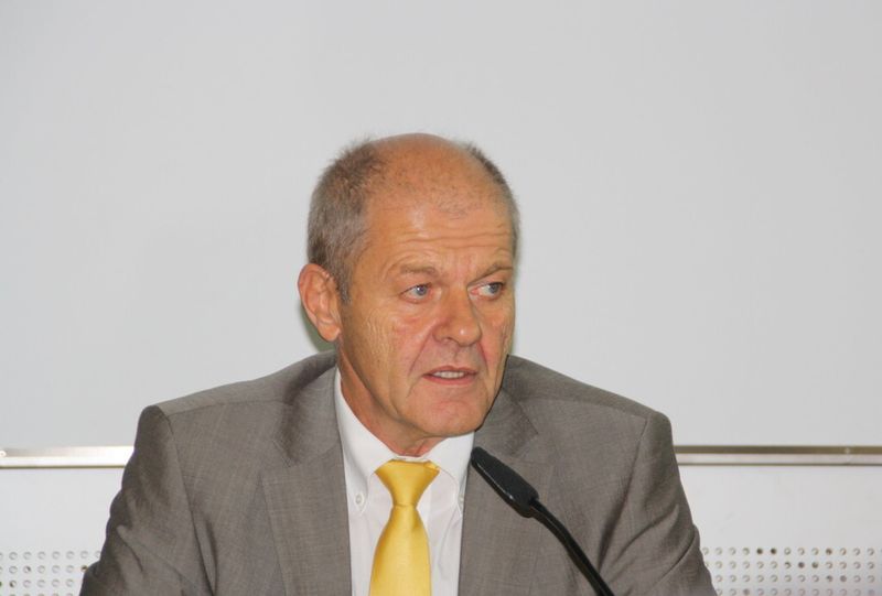 Ulrich Kromer, Geschäftsführer der Messe Stuttgart: „Mit der World of Energy Solutions haben wir gemeinsam mit unseren Veranstaltungspartnern eine Plattform ins Leben gerufen, die die Verknüpfung verschiedener Technologieansätze fördern soll. (Bild: Zwettler, konstruktionspraxis)