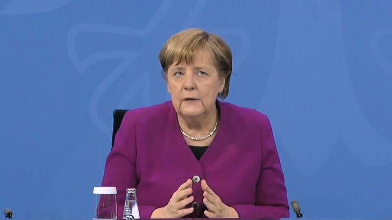 Bundeskanzlerin Angela Merkel verkündete am späten Mittwochabend die Beschlüsse der Ministerpräsidentenkonferenz.